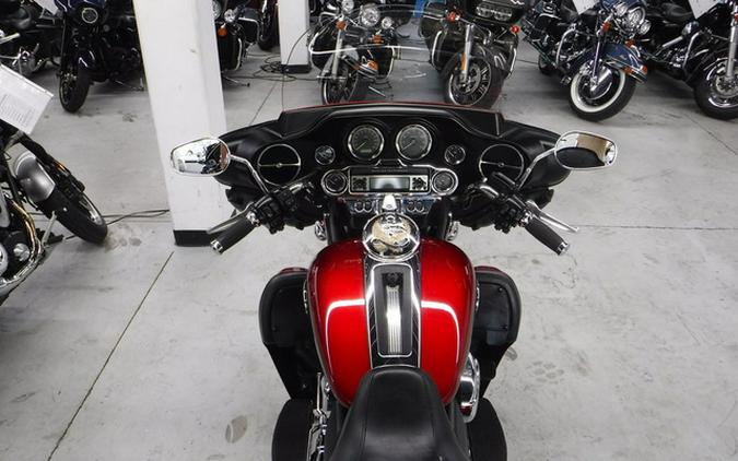 2012 Harley-Davidson Trike FLHTCUTG - Tri Glide Ultra Classic