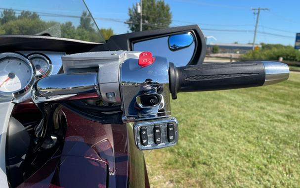 2008 Victory Motorcycles VISION PREMIUM TOUR