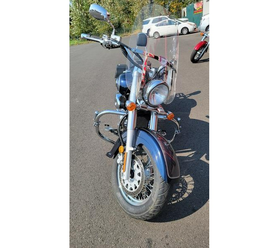 2004 Suzuki Intruder® Volusia™