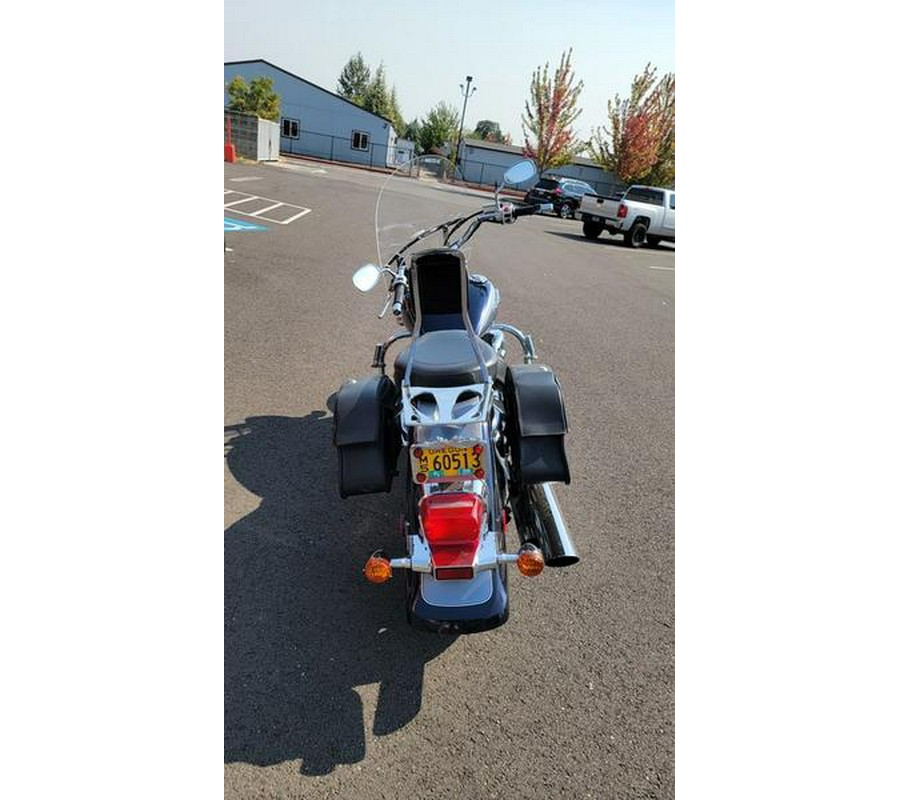 2004 Suzuki Intruder® Volusia™