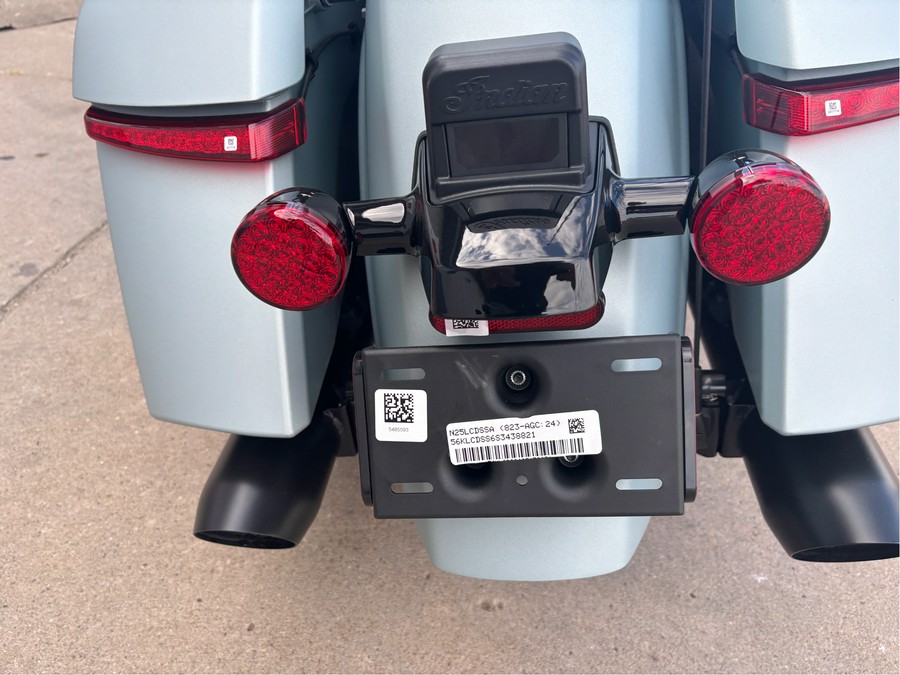 2025 Indian Motorcycle Challenger® Dark Horse® 112