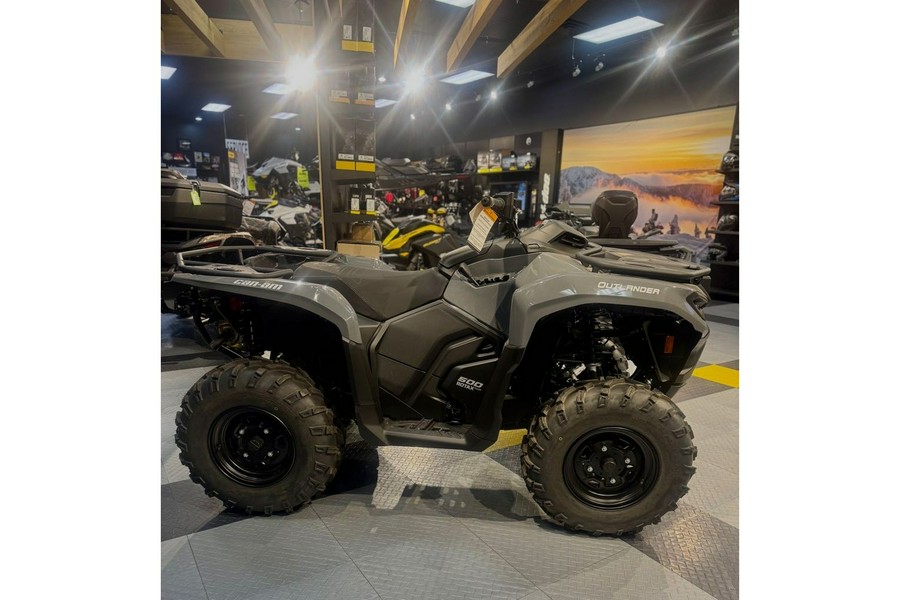 2026 Can-Am OUTL DPS 500 HD5 1BTE