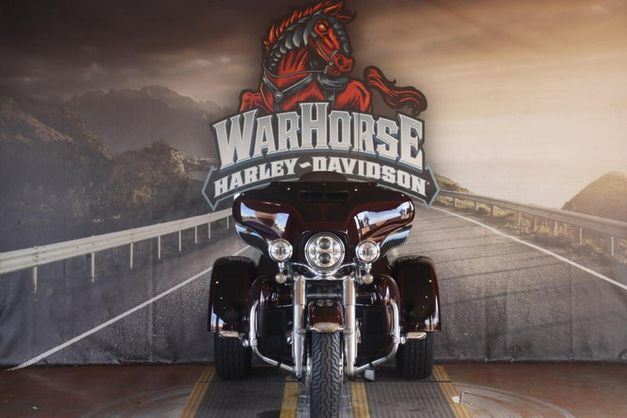 2022 Harley-Davidson® FLHTCUTG - Tri Glide® Ultra