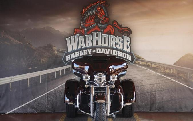 2022 Harley-Davidson® FLHTCUTG - Tri Glide® Ultra