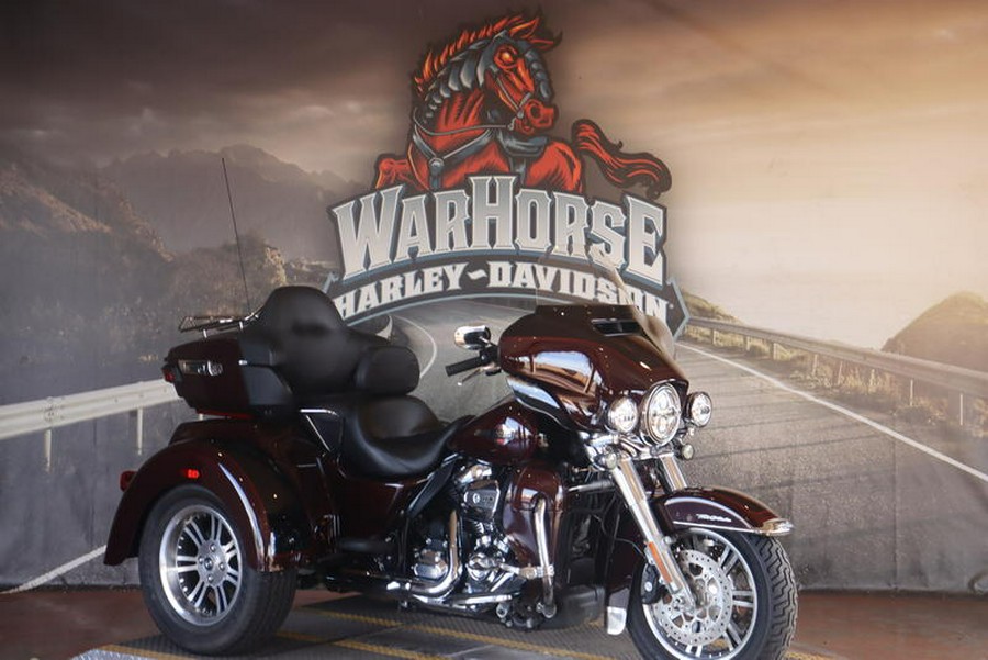 2022 Harley-Davidson® FLHTCUTG - Tri Glide® Ultra