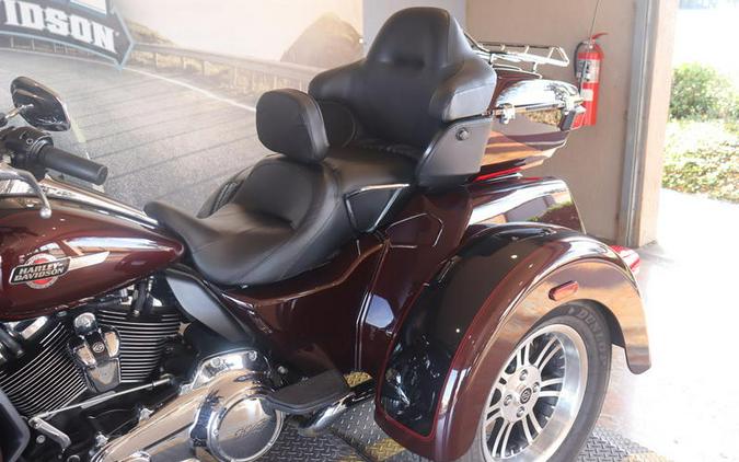 2022 Harley-Davidson® FLHTCUTG - Tri Glide® Ultra