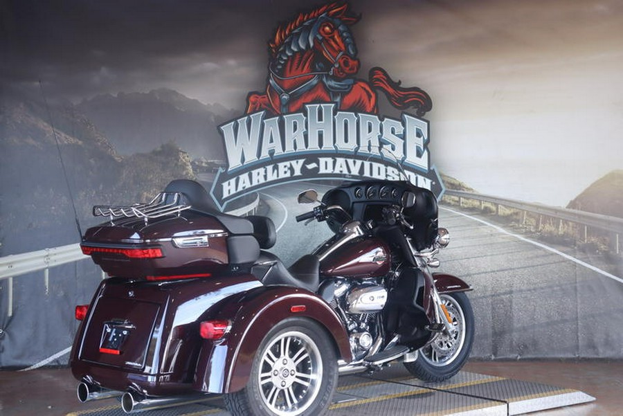 2022 Harley-Davidson® FLHTCUTG - Tri Glide® Ultra