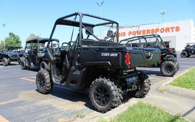 2024 Can-Am® Defender XT HD10