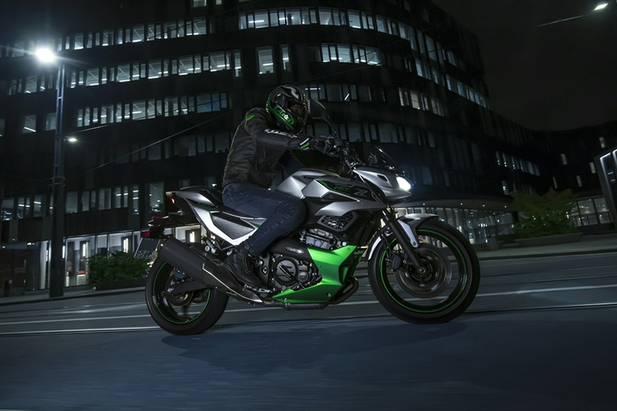 2024 Kawasaki Z7 Hybrid ABS