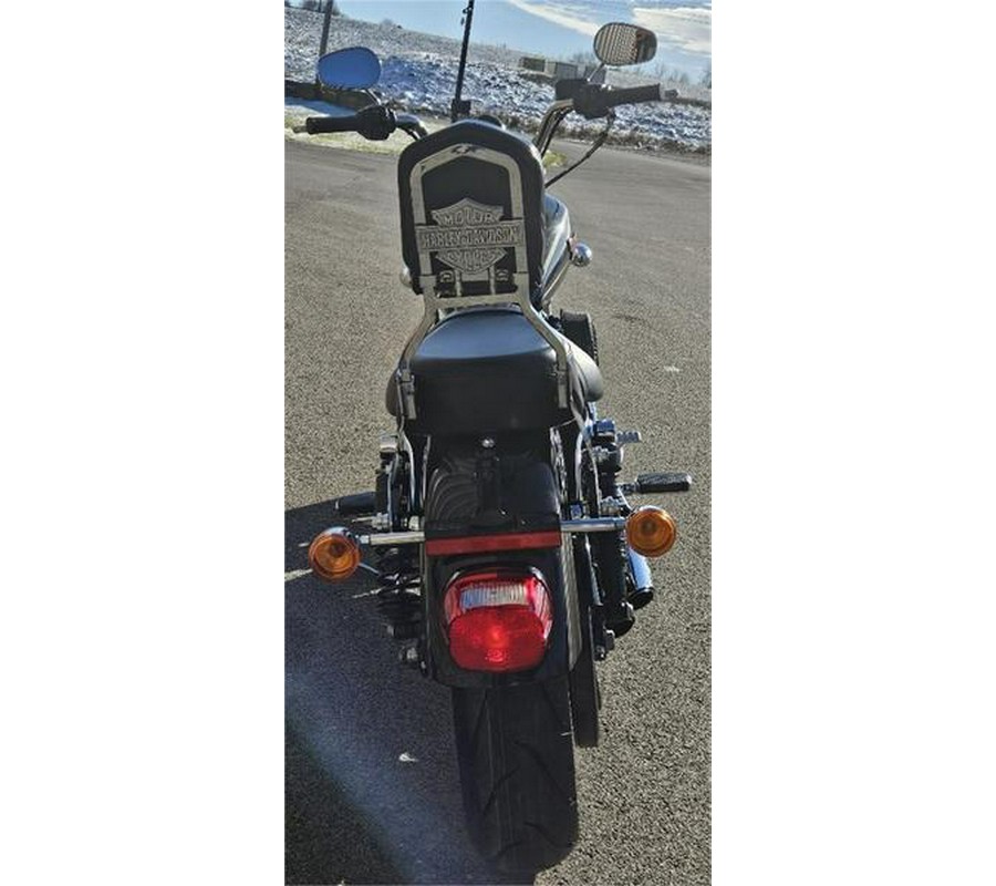 2016 Harley-Davidson® XL1200T - Sportster® SuperLow® 1200T