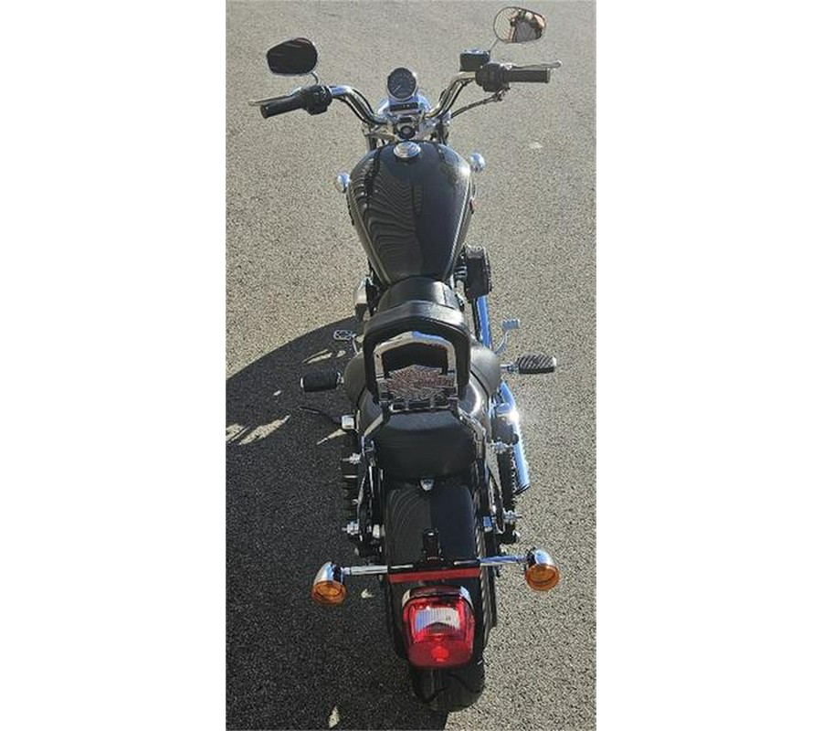 2016 Harley-Davidson® XL1200T - Sportster® SuperLow® 1200T