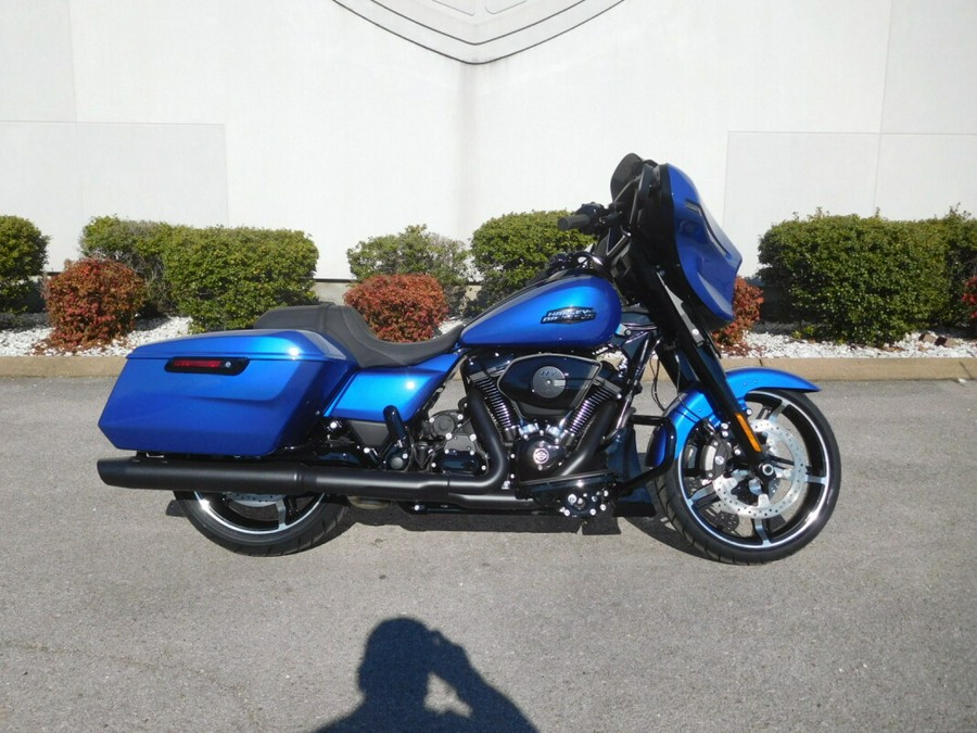 FLHX 2024 Street Glide®