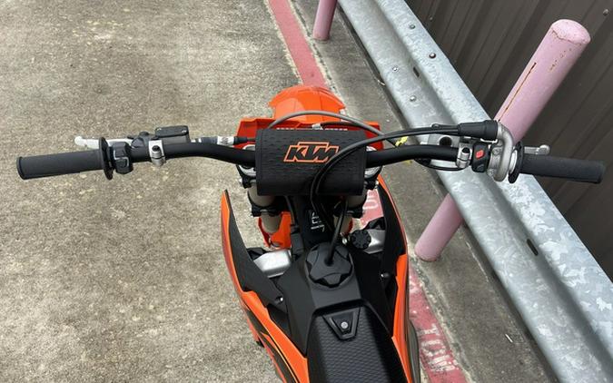 2025 KTM SX 250