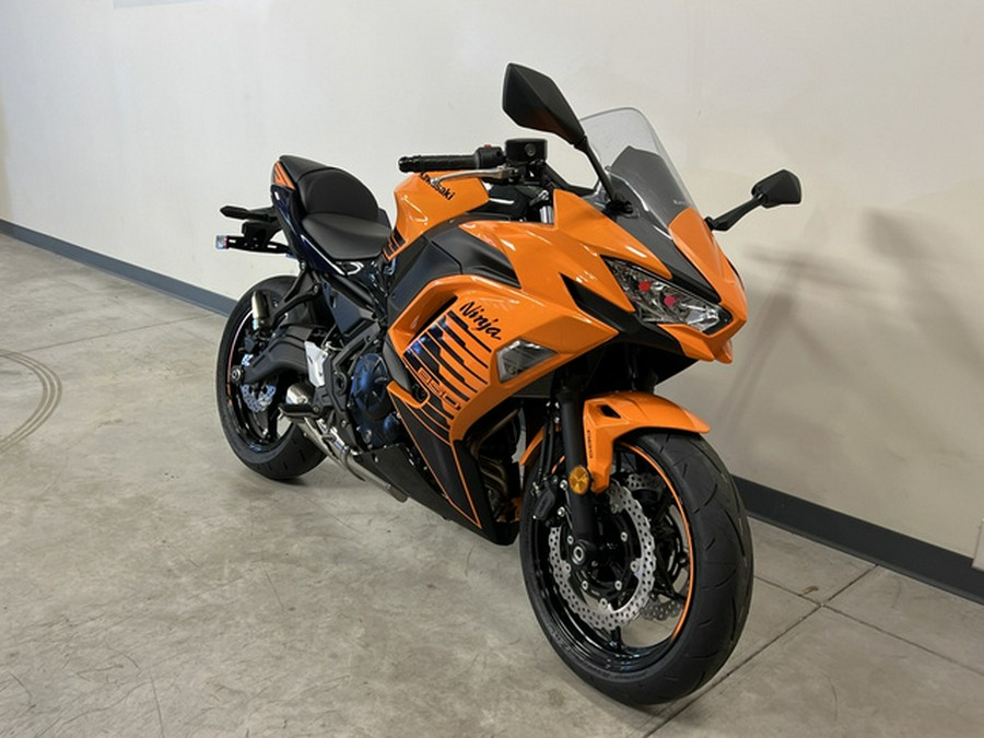 2025 Kawasaki Ninja 650 ABS (EX650PSFAN)
