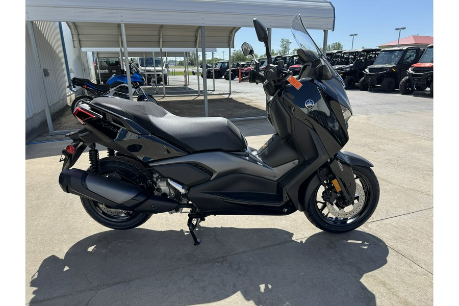 2025 Yamaha XMAX