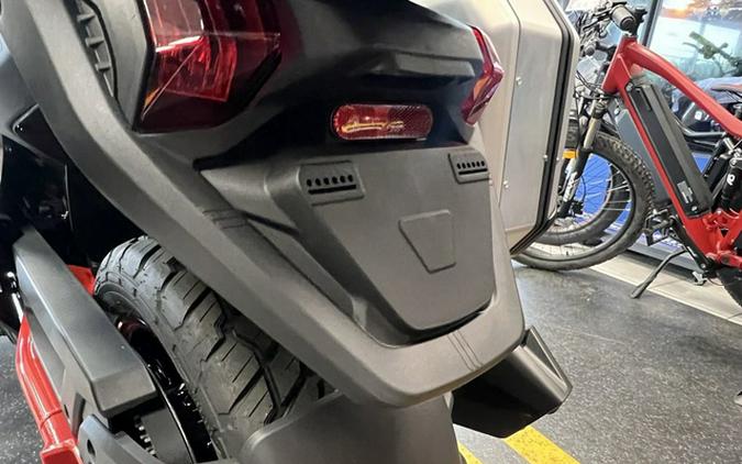 2025 Can-Am Canyon? XT