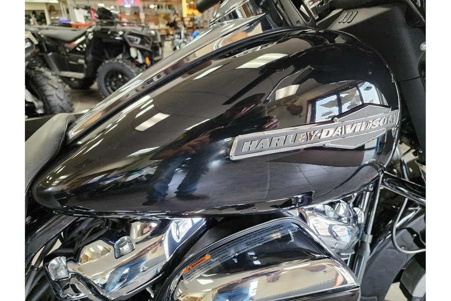 2023 Harley-Davidson® Street Glide FLHX