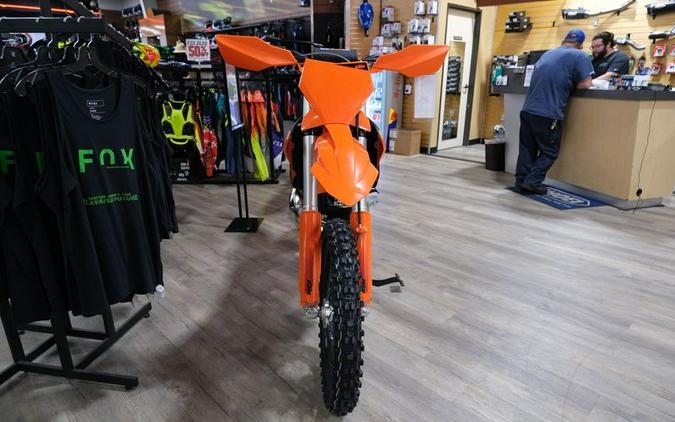 New 2025 KTM 250XC