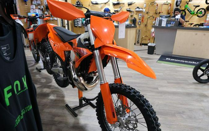 New 2025 KTM 250XC