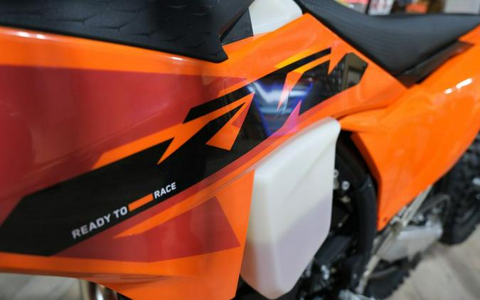 New 2025 KTM 250XC