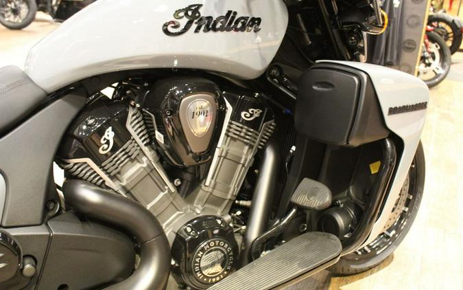 2025 Indian Motorcycle® Roadmaster® PowerPlus Dark Horse®