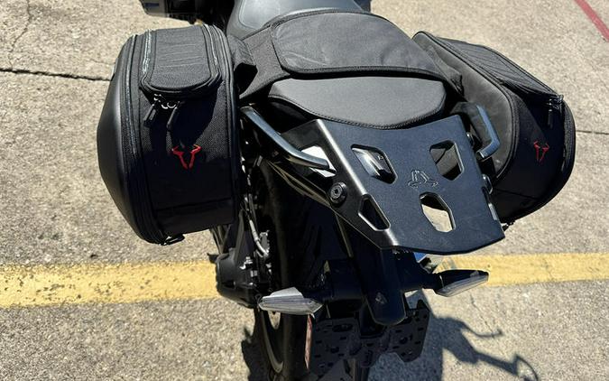 2023 BMW R 1250 R Ice Gray