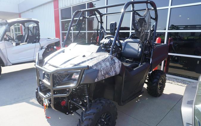 2025 Honda PIONEER 700 FOREST