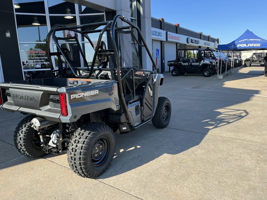 2025 Honda Pioneer 520