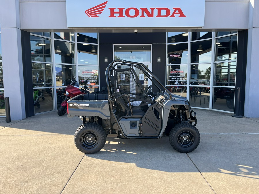 2025 Honda Pioneer 520