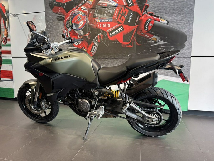 2025 Ducati Multistrada V2 S Storm Green V2 S