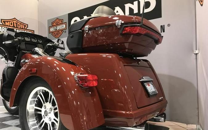 2024 Harley-Davidson® FLHTCUTG - Tri Glide® Ultra