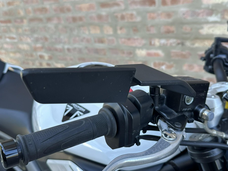 2024 Triumph Street Triple 765 R