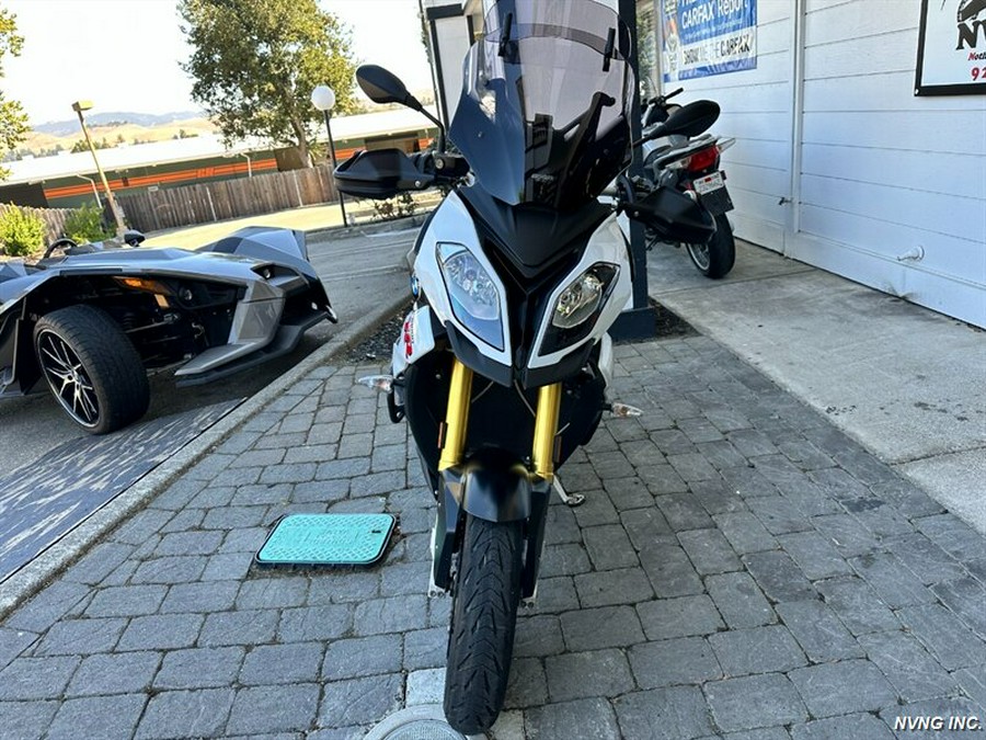2016 BMW S 1000 XR