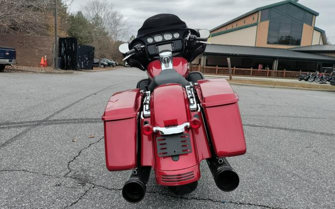 FLHX 2018 Street Glide