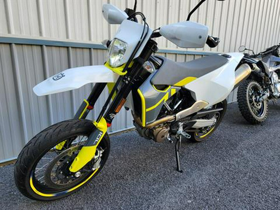 2021 Husqvarna 701 Supermoto