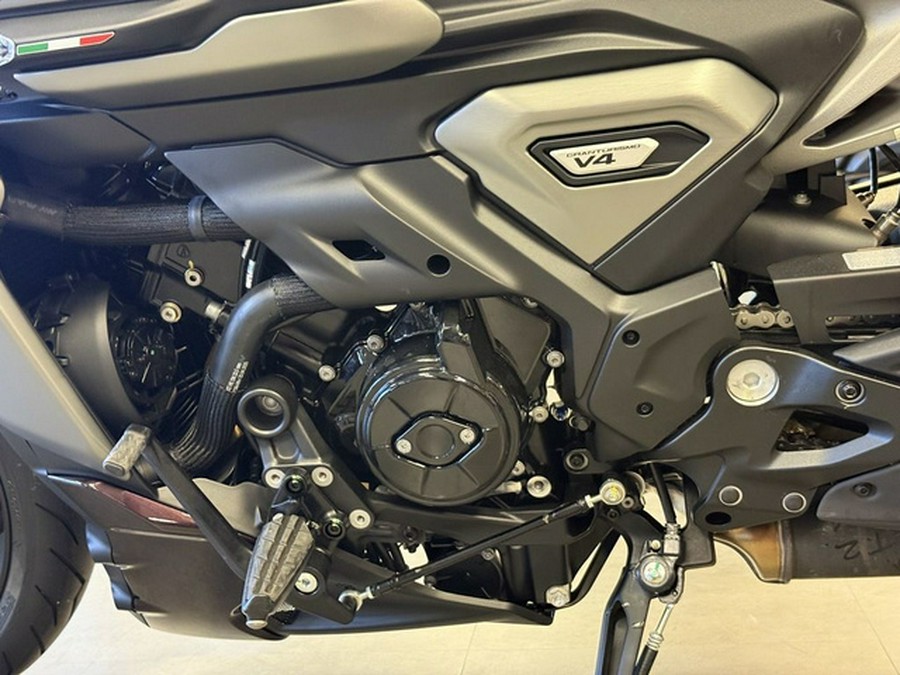 2026 Ducati XDiavel V4 Black Lava