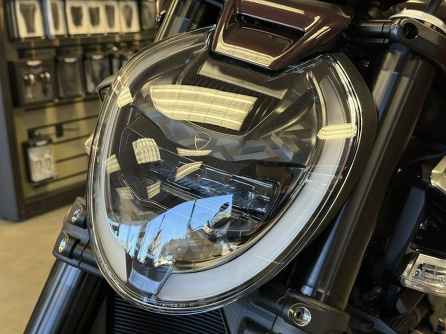 2026 Ducati XDiavel V4 Black Lava