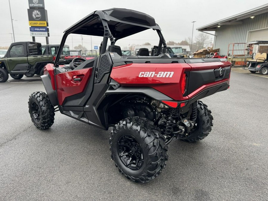 2026 Can-Am® Commander XT 700