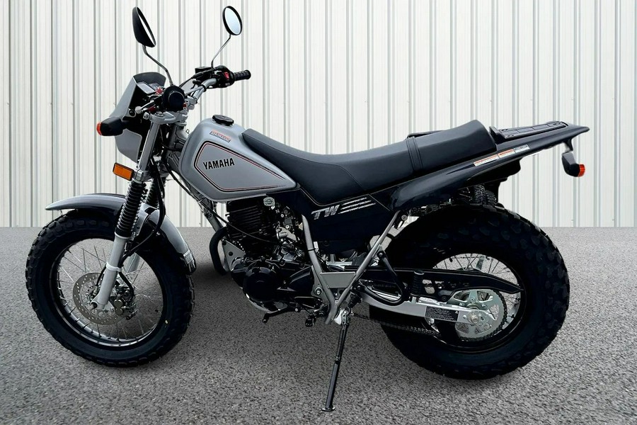 2026 Yamaha TW200