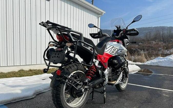 2025 Moto Guzzi V85 TT