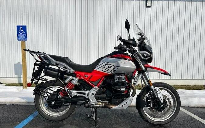 2025 Moto Guzzi V85 TT