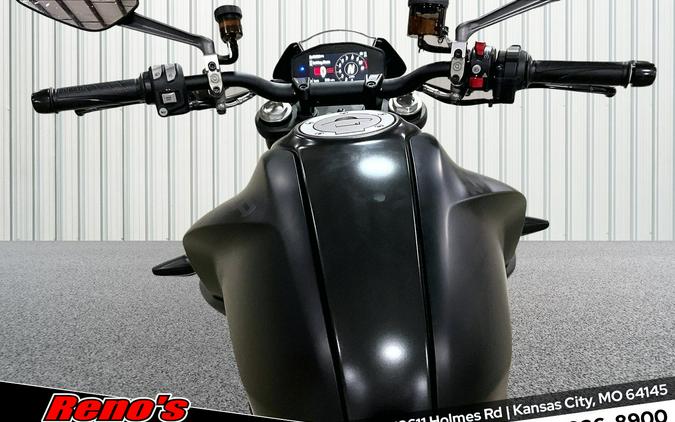 2023 Ducati MONSTER PLUS