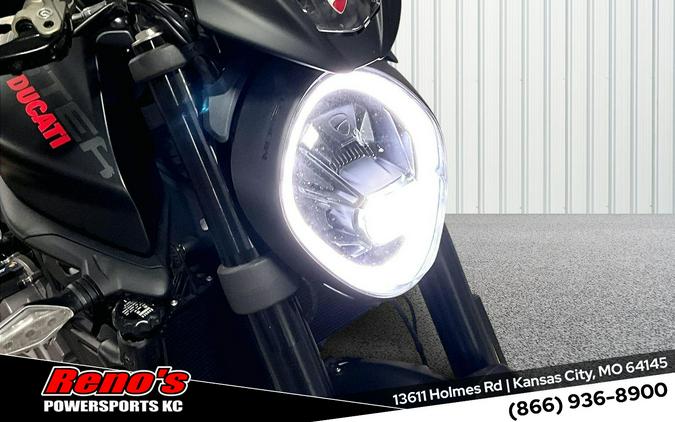 2023 Ducati MONSTER PLUS