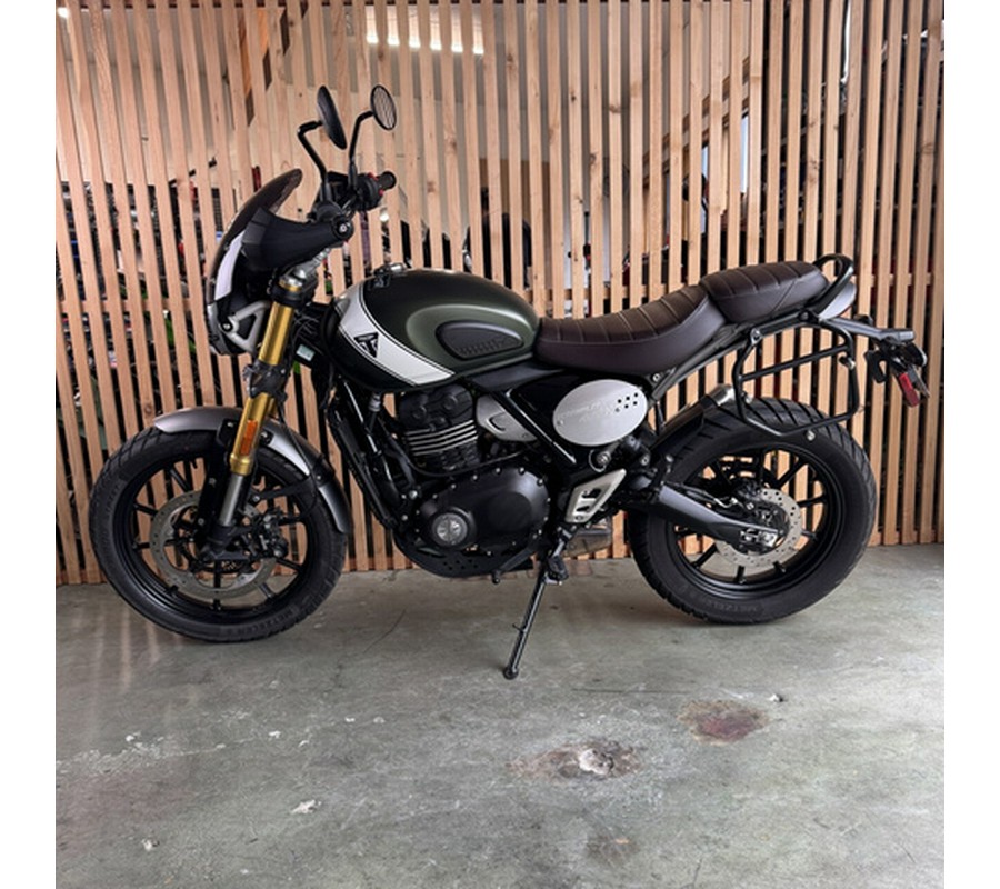 2024 Triumph Scrambler 400 X