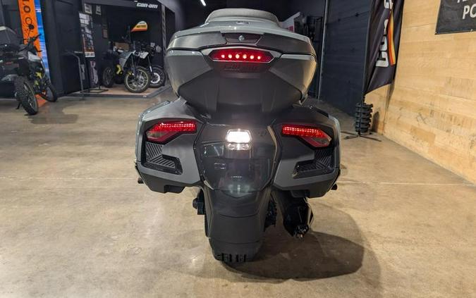 2027 Can-Am® Spyder RT Sea-to-Sky