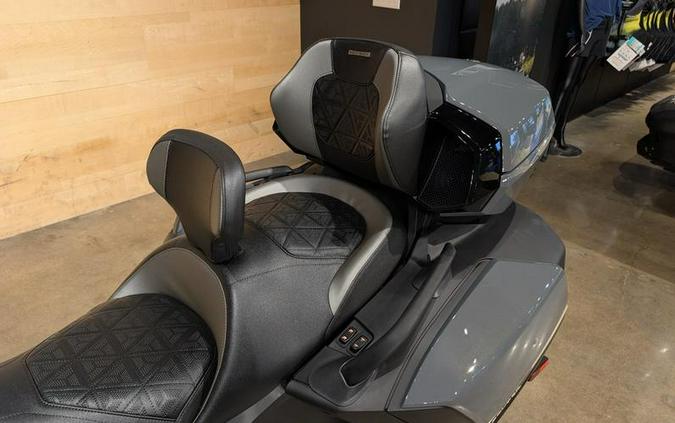2027 Can-Am® Spyder RT Sea-to-Sky