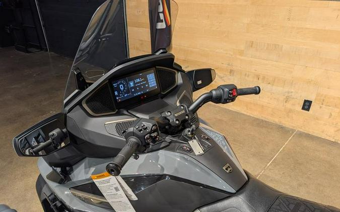2027 Can-Am® Spyder RT Sea-to-Sky