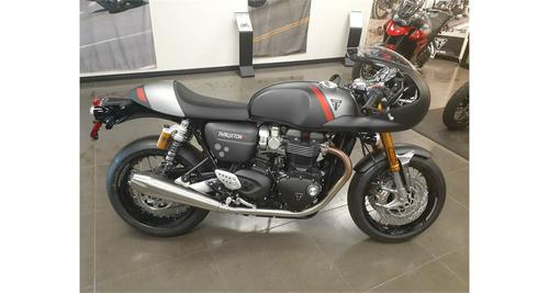 2020 Triumph Thruxton RS Review (17 Fast Facts)