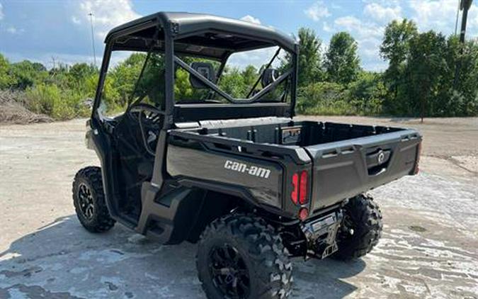 2023 Can-Am Defender XT HD10