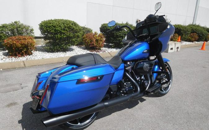 FLTRX 2024 Road Glide™